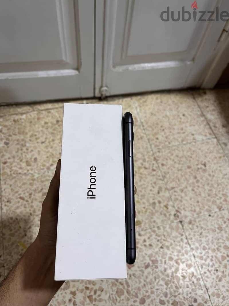 Apple - iPhone 11 4
