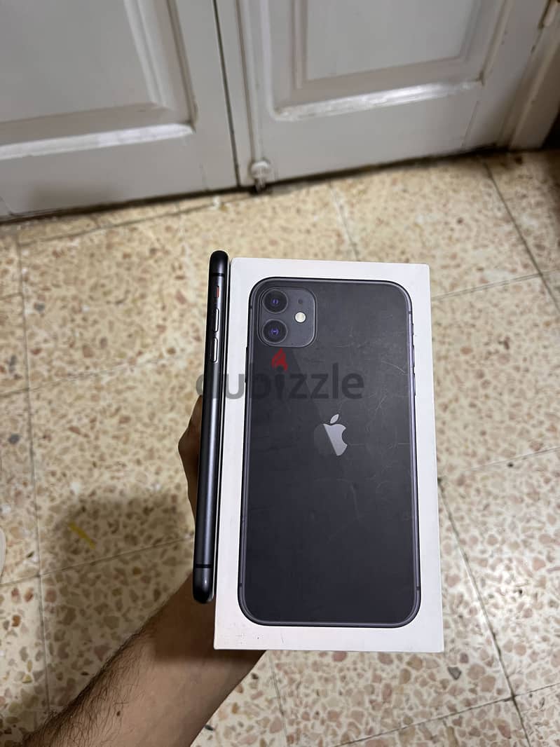 Apple - iPhone 11 5