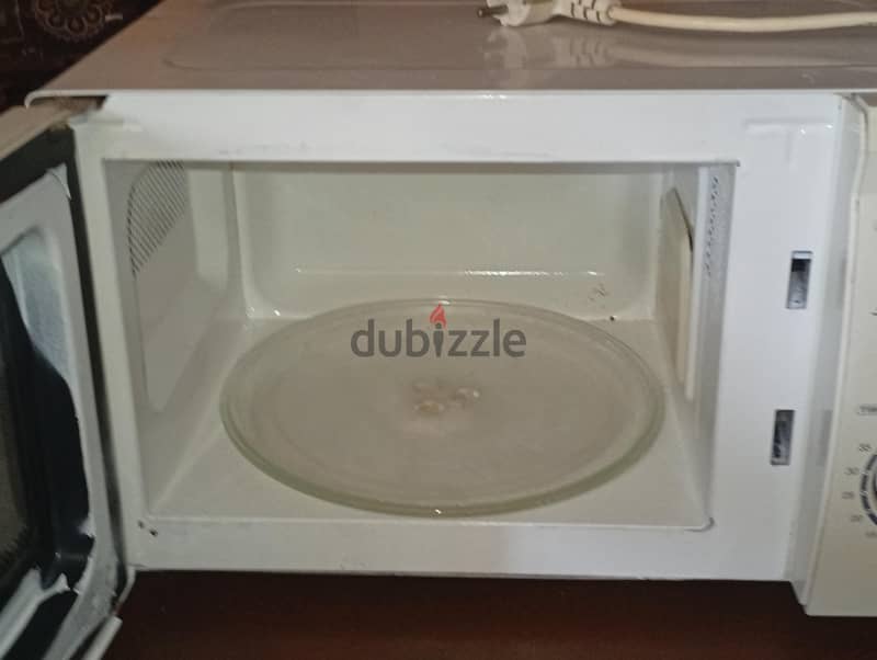 microwave 4