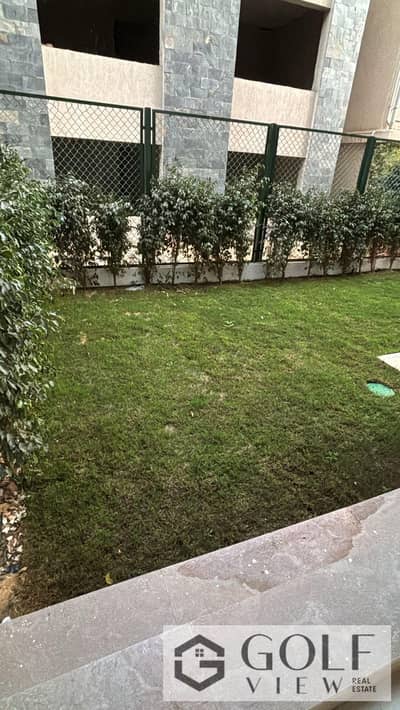 شقه ارضي بجاردن(تشطيب كامل بالمطبخ والدرسينج)استلام فوري في جاليريا مون فالي جولدن اسكوير استلام فوري تشطيب كامل بالمطبخ والدرسينج الترا سوبر لوكس