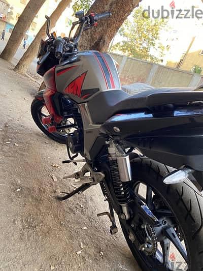 هوجن f 250 كسر زيرو المكنه مافيهاش خربوش زيت بادرال  المكنه زيرو