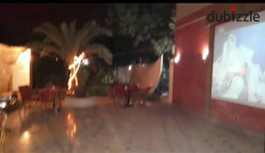 محل يصلح لجميع الانشطه بالقرب من عباس العقاد