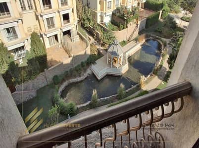 Own I Villa Roof with Prime Location For Sale in Mountain View Hyde park