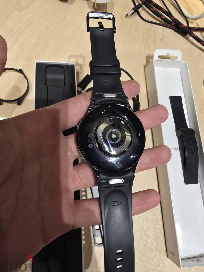 Watch 6 Classic Astro Edition 1