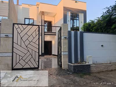 امتلك فيلا مسجله عاده ازرق 3 مليون ونص في الاسكندريه كينجا مريوط قريبه جدا من الخدمات والمدارس الخاصه والمستشفيات الخاصه