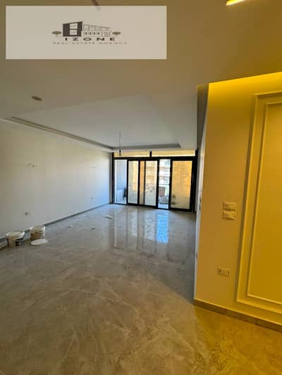 شقة للإيجار في كمبوند أزاد AZAD New Cairo 182 متر 3 غرف نوم مطبخ وتكييفات تشطيب الترا سوبر لوكس