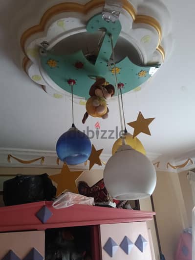 نجفة أوضة أطفال + وناسة ميكى ماوس حائط