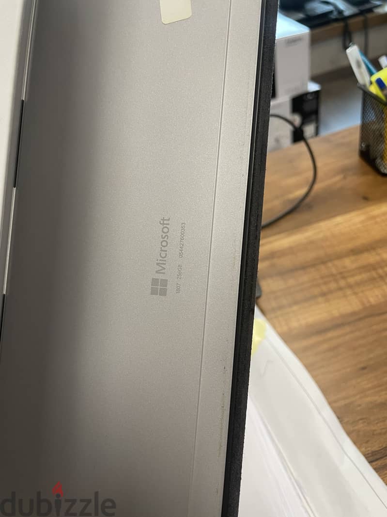 Microsoft surface pro 5 4