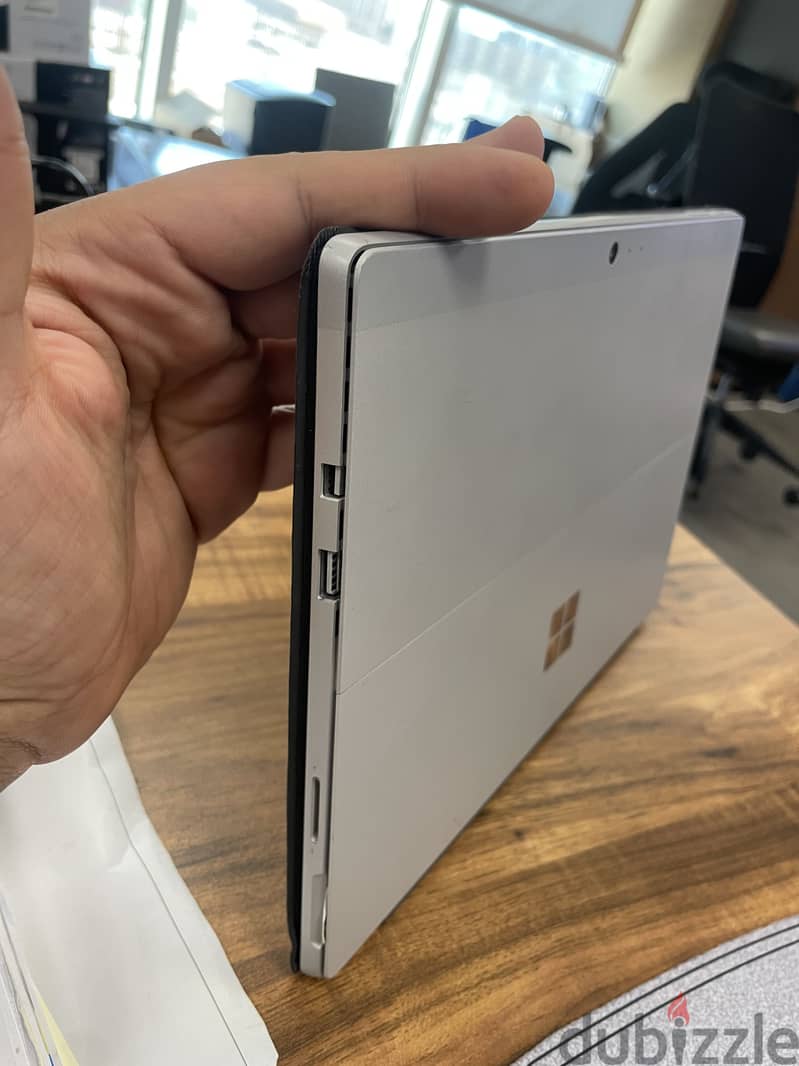 Microsoft surface pro 5 5