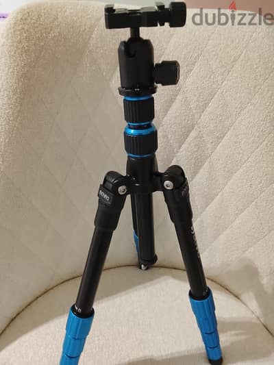 Benro CyanBird tripod no box