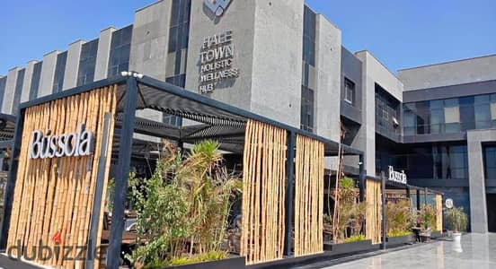 محل تجاري للإيجار في Hale Town Palm Hills – 6 أكتوبر  180م + أوت دور  موقع مميز