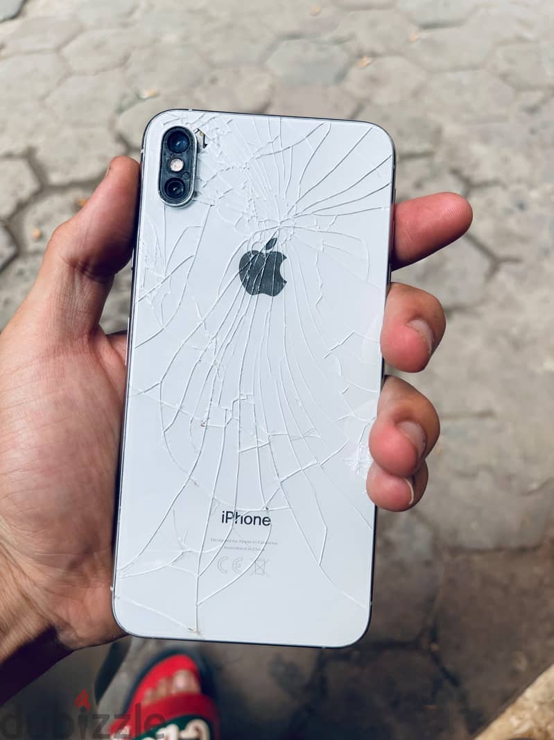 Apple - iPhone XS Max 3