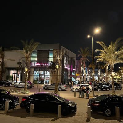 فرصة مميزة  مكتب مميز للبيع جاهز للاستلام  district 5