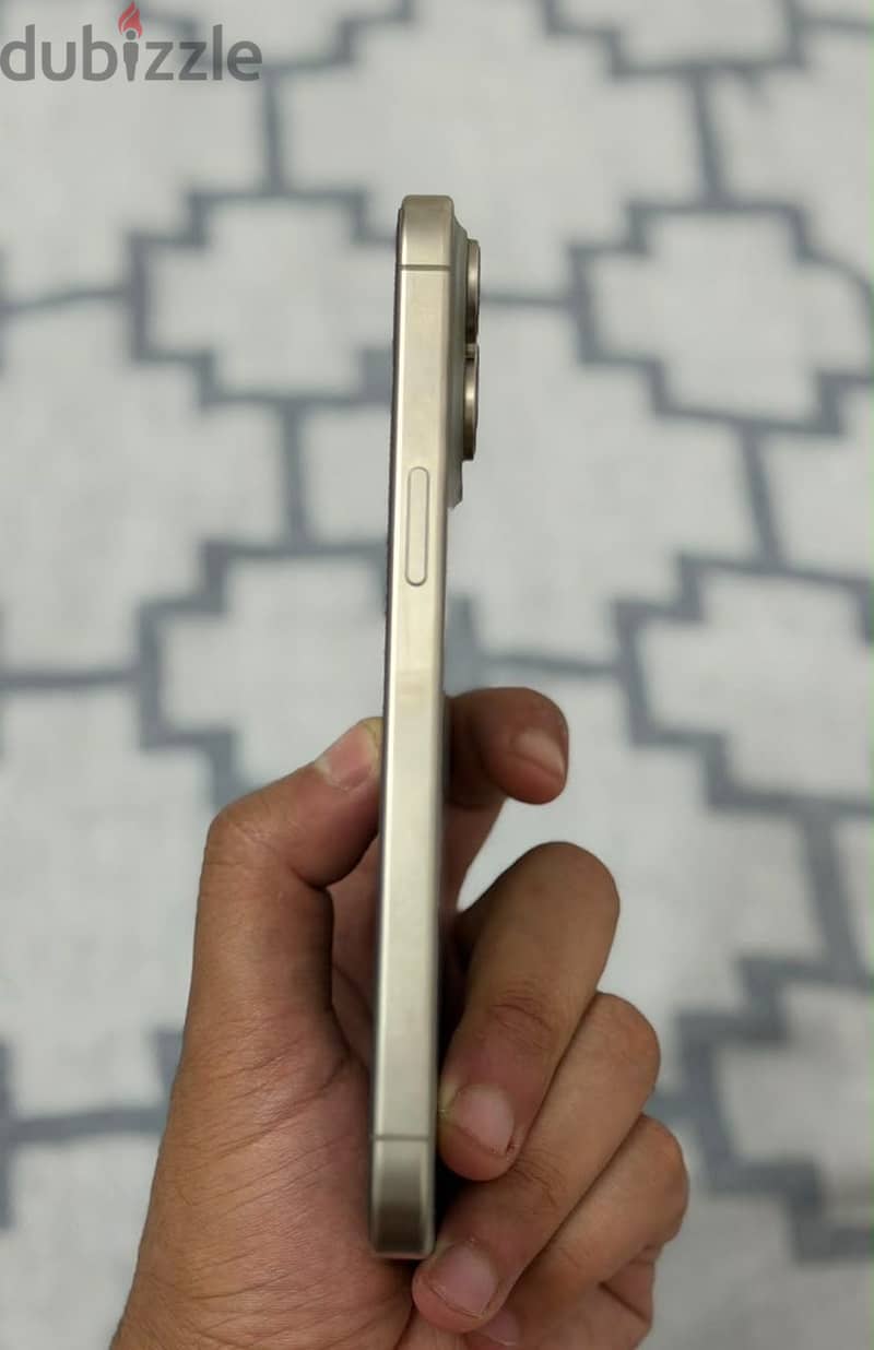Apple - iPhone 15 Pro Max 2