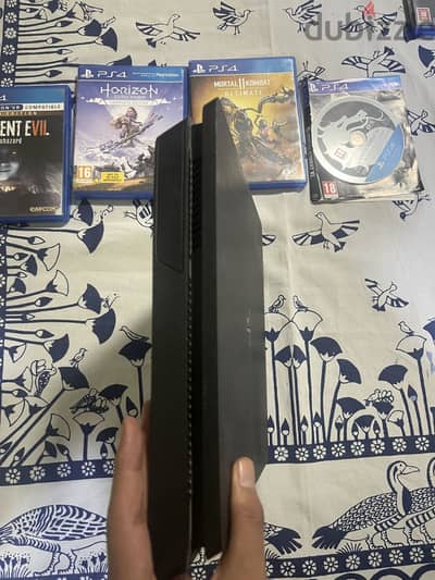 Ps4 slim