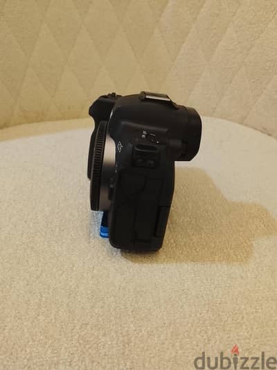 Canon EOS R (No box and no charger)