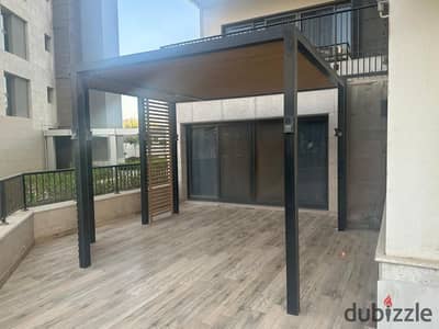Apartment for rent, ground floor with a garden in Compound Z West