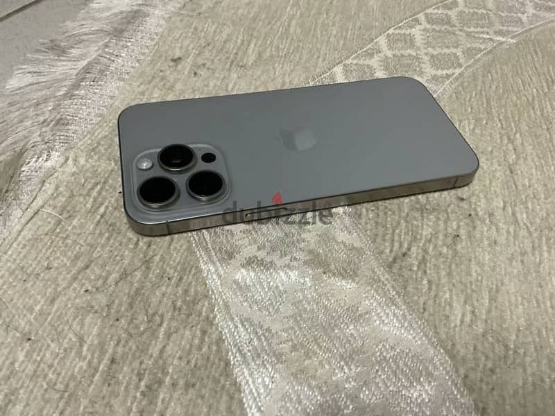 Apple - iPhone 15 Pro Max 3