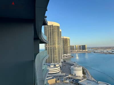 استلم فورا شقة VIP دبل فيو في ابراج العلمين علي البحر مباشرة متشطبة تشطيب فندقي استلام فوري تابعة لوزارة الاسكان ( جاهزة للسكن )