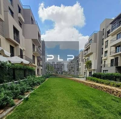 شقة جاهزة للاستلام بحري بموقع مميز بفيو على أكبر لاندسكيب للبيع في سوديك إيست SODIC East