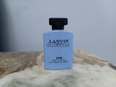 body lotion من شركه لافين أصلي بسعر لقطه 100 للواحد