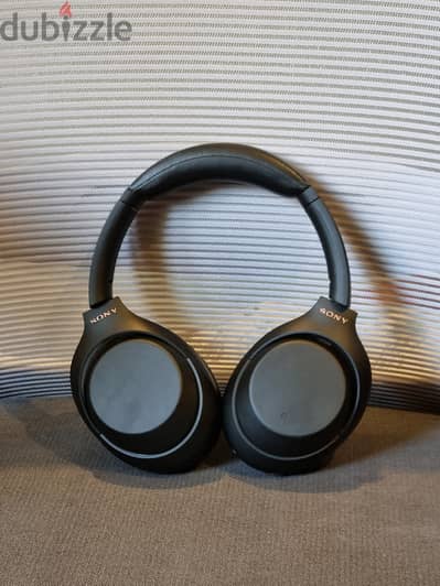 Sony WH-1000 XM4