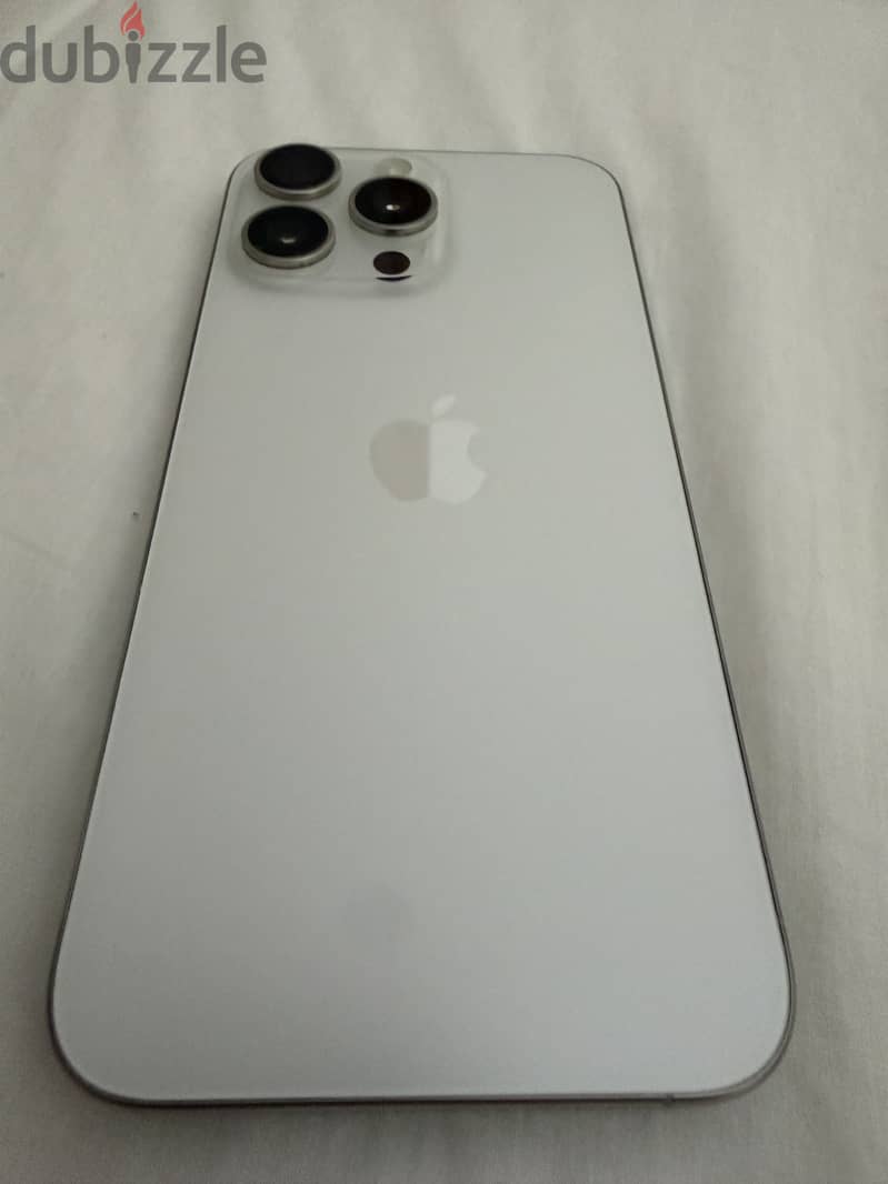 Apple - iPhone 15 Pro Max 1