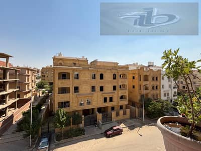  للبيع شقة مميزة في المستثمرين الجنوبية – التجمع الخامس   موقع مميز بالقرب من محور الجزيرة | جاهزة للسكن | فرصة رائعة للسكن أو الاستثمار   الموقع