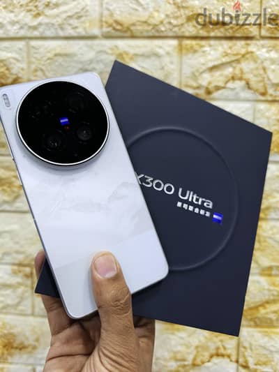 Vivo X300 Ultra 1000 giga 16 ram زيروووو ضريبه