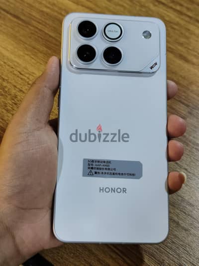 Honor Win