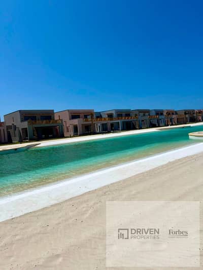 استلام فوري توين هاوس بالتقسيط  متشطب بالكامل للبيع في  سي شيل playa Ghazala راس الحكمه الساحل الشمالي