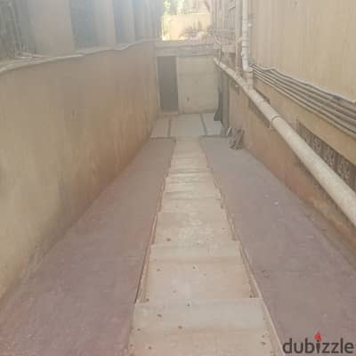 500 sqm warehouse for rent in the compound with a private entrance, ramp, prime location, and great price