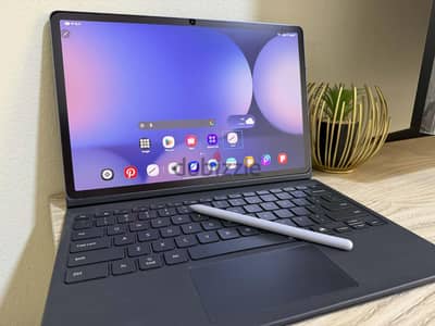 Samsung Tablet S10 Plus With Keyboard