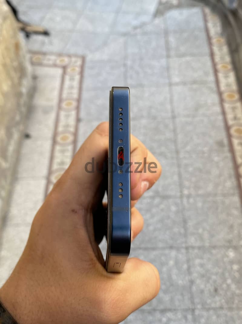 Apple - iPhone 13 2