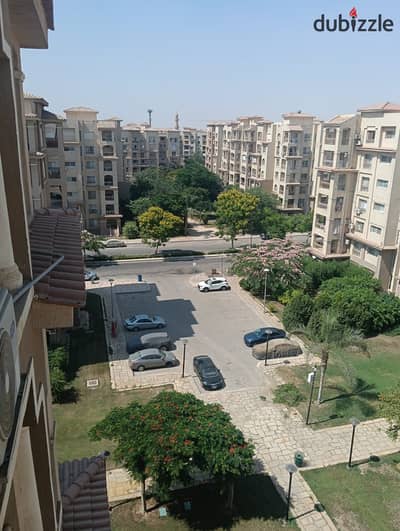 Apartment for rent law in Madinaty B2