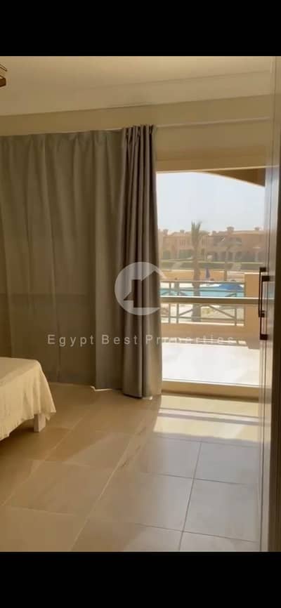 أقل سعر فيلا 180م صف تاني فيو بحر بالفرش+التكييفات توين فيلا للبيع في لافيستا جاردنز العين السخنة استلام فوري