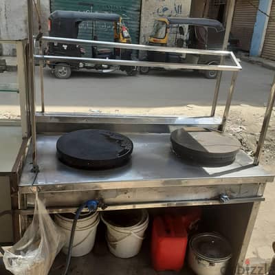 للبيع عربية كبدة وعربية كريب وفيترينة عرض – فرصة لأصحاب المشاريع