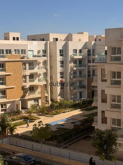شقة للبيع في Mountain View iCity –   أكتوبر6 -   155م²   3 غرف  نصف تشطيب