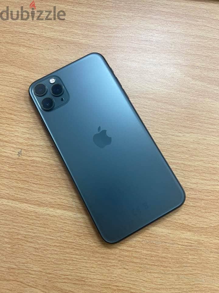 Apple - iPhone 11 Pro Max 3