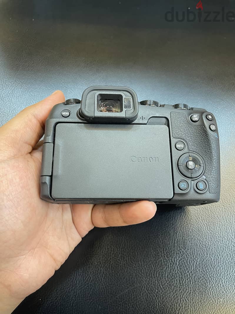 Canon  rp 1