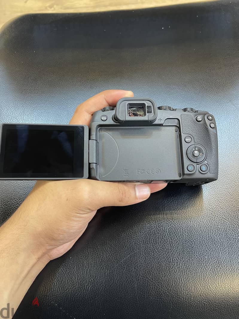 Canon  rp 2