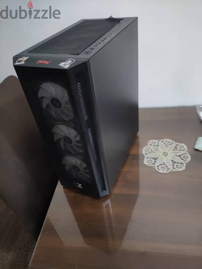 Gaming Case medium tower RGB 4 fans