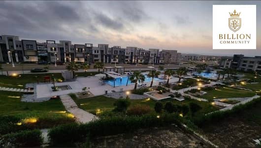 شالية بجاردن متشطب بالكامل علي حمام السباحة مباشرة في جايا الساحل الشمالي