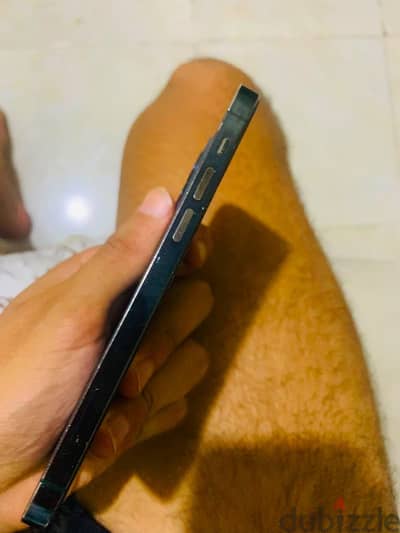 آبل - آيفون 12 برو