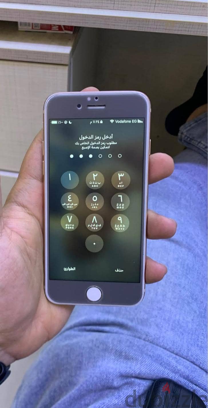 Apple - iPhone 8 2