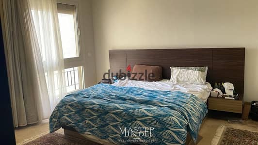 شقة للبيع في اب تاون كايرو مفروشة بالكامل تطل علي اللاند سكيب