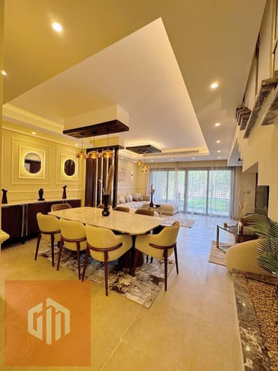 Townhouse for rent in Hyde Park, brand new furnishings