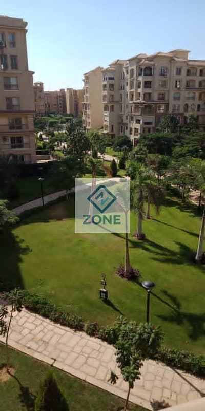 فى مدينتى شقه للبيع 211م فيو وايد جاردن باقل مقدم والباقي على 5 سنوات امام الخدمات مباشره MADINATY  B2