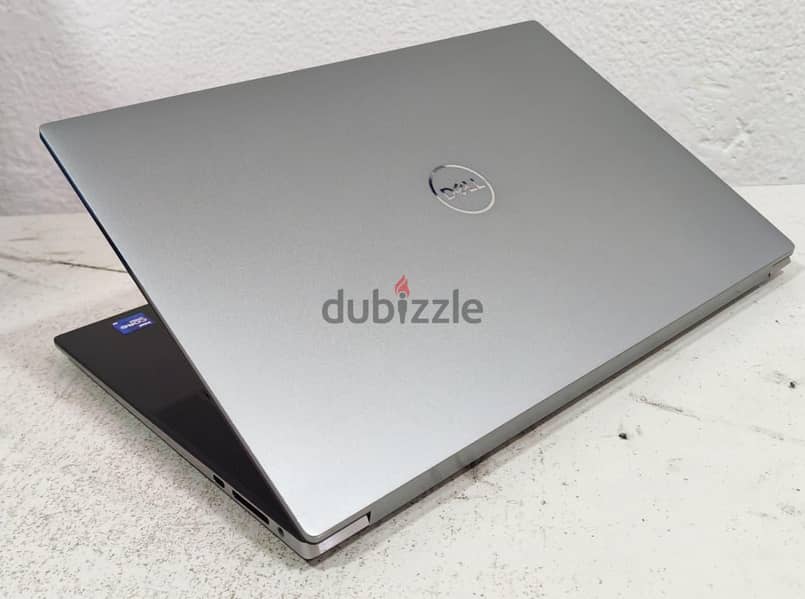 Dell Precision 5560 4K i9 2