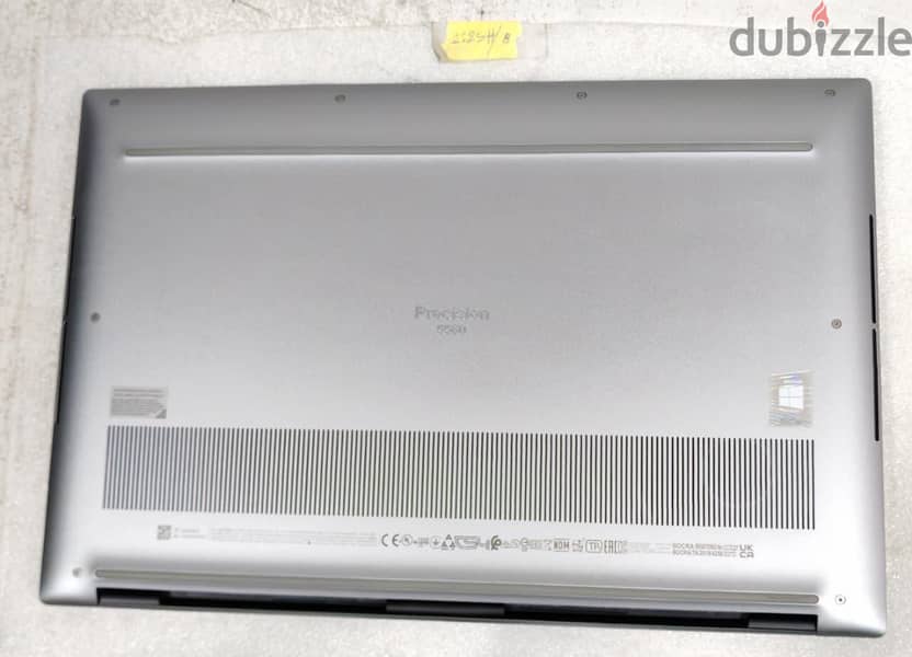 Dell Precision 5560 4K i9 3